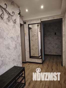 1-к квартира, посуточно, 40м2, 1/9 этаж