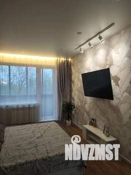 1-к квартира, посуточно, 32м2, 4/9 этаж