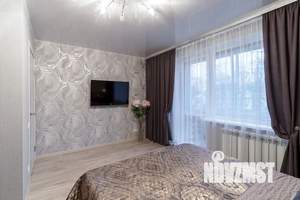 1-к квартира, посуточно, 40м2, 3/9 этаж