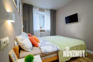 2-к квартира, посуточно, 43м2, 1/1 этаж