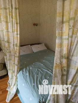 Студия квартира, посуточно, 44м2, 3/3 этаж