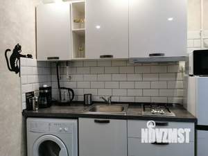 1-к квартира, посуточно, 33м2, 3/5 этаж