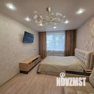 1-к квартира, посуточно, 35м2, 2/5 этаж