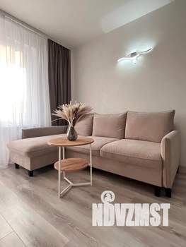 1-к квартира, посуточно, 40м2, 9/10 этаж