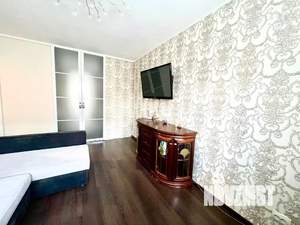 1-к квартира, посуточно, 40м2, 1/5 этаж