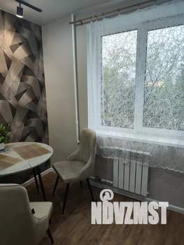 1-к квартира, посуточно, 32м2, 4/9 этаж