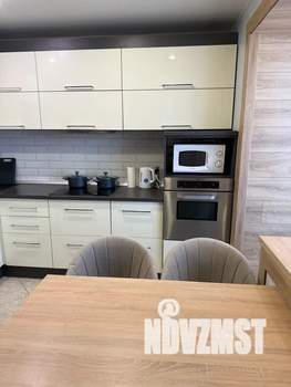 2-к квартира, посуточно, 58м2, 3/4 этаж