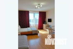 1-к квартира, посуточно, 38м2, 2/6 этаж