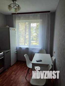 2-к квартира, посуточно, 46м2, 3/5 этаж