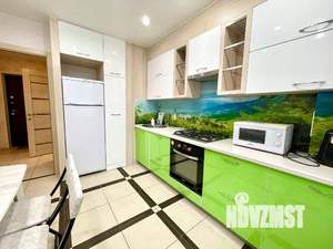 1-к квартира, посуточно, 38м2, 1/1 этаж