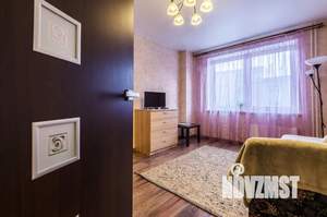 1-к квартира, посуточно, 40м2, 3/5 этаж