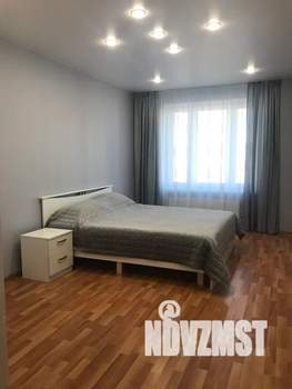 1-к квартира, посуточно, 41м2, 9/10 этаж