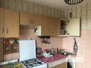 1-к квартира, на длительный срок, 50м2, 4/5 этаж