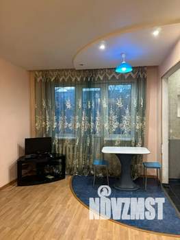 2-к квартира, посуточно, 46м2, 3/5 этаж