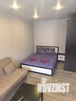 Студия квартира, посуточно, 30м2, 2/5 этаж