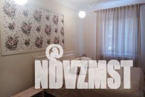 2-к квартира, посуточно, 41м2, 1/2 этаж