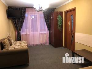 2-к квартира, посуточно, 50м2, 3/5 этаж