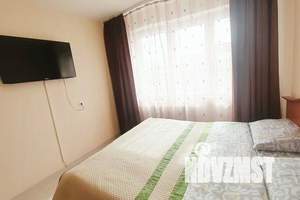 1-к квартира, посуточно, 42м2, 9/10 этаж