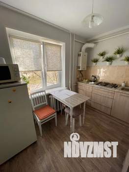 2-к квартира, посуточно, 45м2, 2/5 этаж