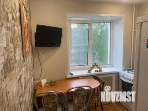 1-к квартира, посуточно, 38м2, 4/5 этаж