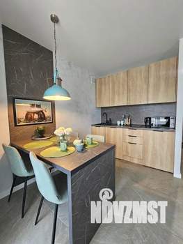 Студия квартира, посуточно, 38м2, 3/6 этаж