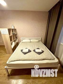 1-к квартира, посуточно, 38м2, 2/10 этаж