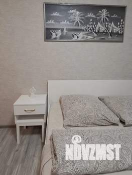 1-к квартира, посуточно, 36м2, 4/5 этаж