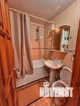 3-к квартира, посуточно, 57м2, 1/5 этаж