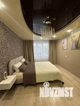 1-к квартира, посуточно, 60м2, 1/1 этаж