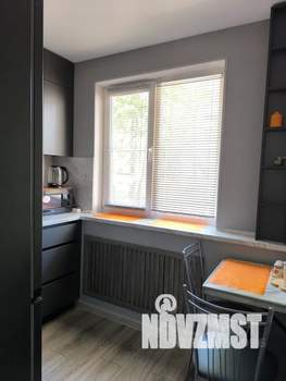 2-к квартира, посуточно, 44м2, 1/5 этаж