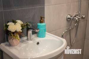 2-к квартира, посуточно, 45м2, 1/1 этаж