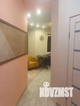 1-к квартира, посуточно, 43м2, 9/9 этаж