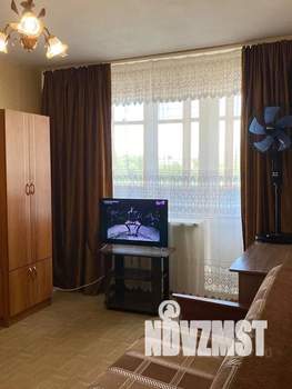 1-к квартира, посуточно, 32м2, 4/9 этаж