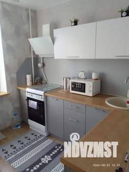 1-к квартира, посуточно, 32м2, 7/9 этаж
