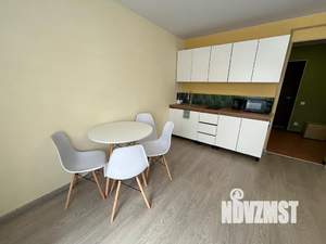 Студия квартира, посуточно, 50м2, 1/5 этаж