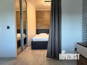 Студия квартира, посуточно, 34м2, 1/10 этаж