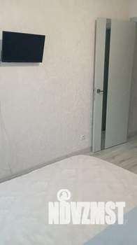 1-к квартира, посуточно, 39м2, 1/13 этаж