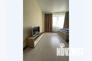 1-к квартира, посуточно, 40м2, 5/5 этаж