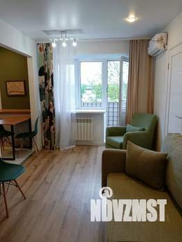 2-к квартира, посуточно, 50м2, 4/4 этаж