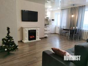 3-к квартира, посуточно, 61м2, 3/4 этаж