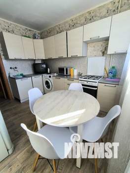 2-к квартира, посуточно, 45м2, 4/5 этаж