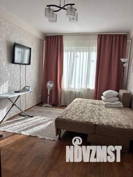 2-к квартира, посуточно, 40м2, 1/5 этаж