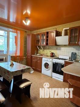 3-к квартира, посуточно, 76м2, 2/9 этаж