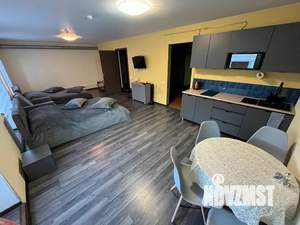 1-к квартира, посуточно, 50м2, 1/5 этаж