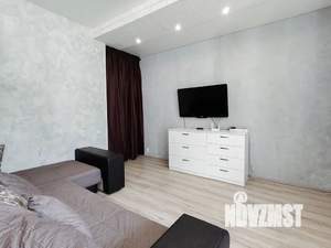 Студия квартира, посуточно, 39м2, 6/9 этаж