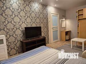 1-к квартира, посуточно, 37м2, 4/9 этаж