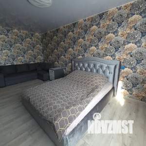 1-к квартира, посуточно, 34м2, 4/5 этаж