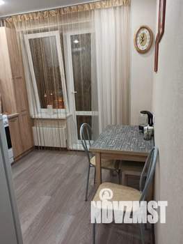1-к квартира, посуточно, 35м2, 5/10 этаж