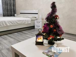 1-к квартира, посуточно, 33м2, 3/5 этаж