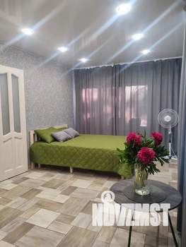 1-к квартира, посуточно, 37м2, 1/3 этаж